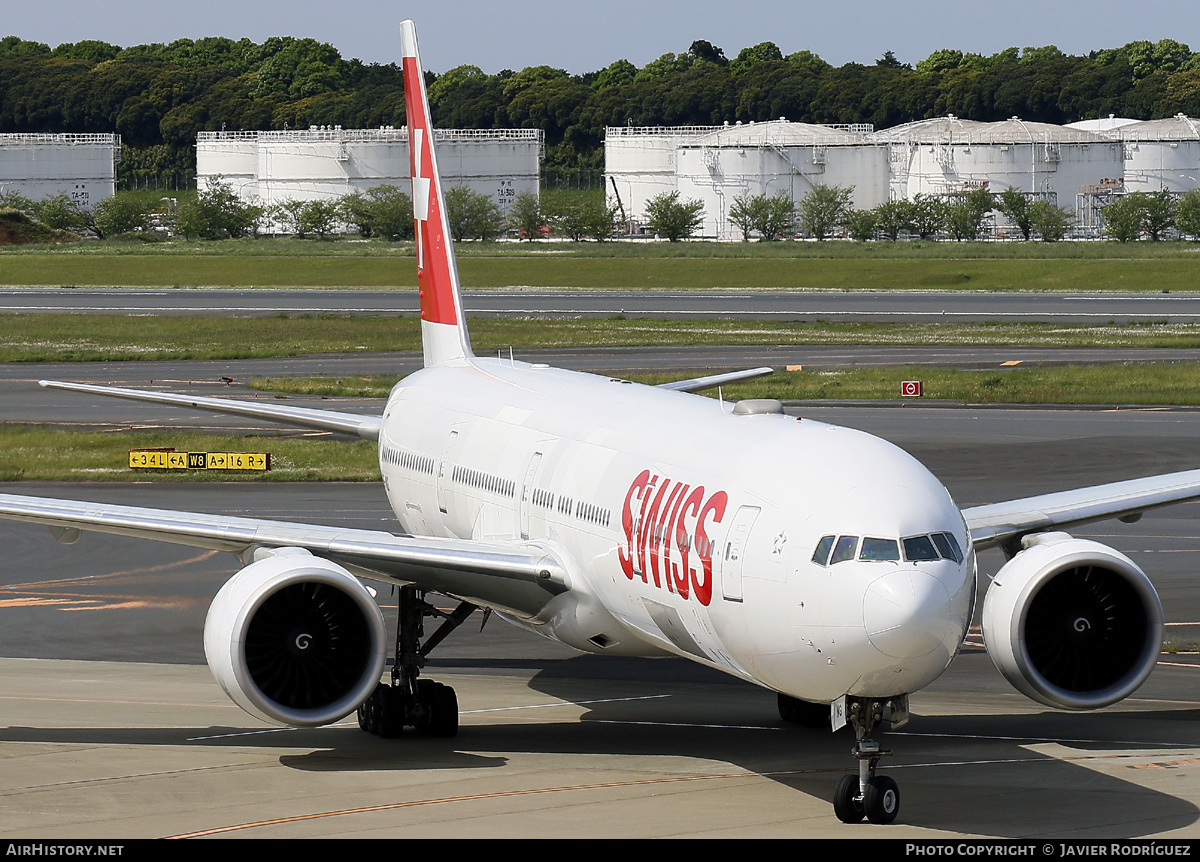 Aircraft Photo of HB-JNG | Boeing 777-300/ER | Swiss International Air Lines | AirHistory.net #580035