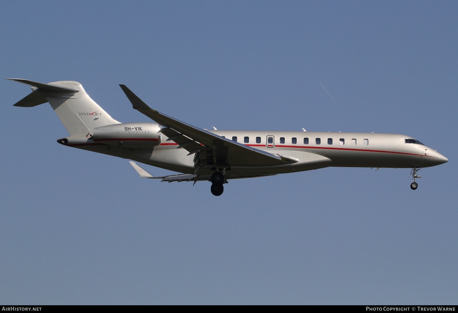 Aircraft Photo of 9H-VIK | Bombardier Global 7500 (BD-700-2A12) | AirHistory.net #580070