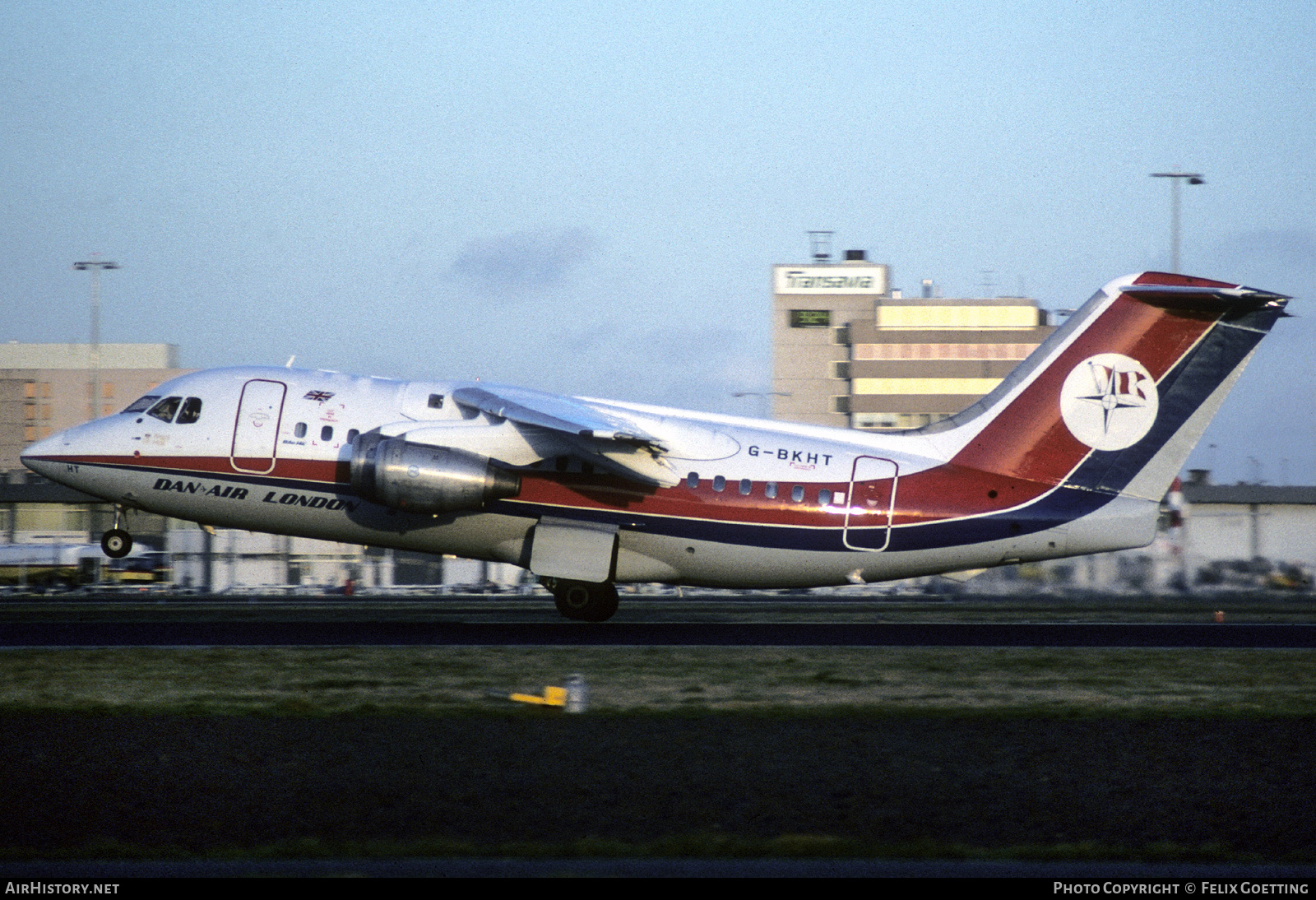 Aircraft Photo of G-BKHT | British Aerospace BAe-146-100 | Dan-Air London | AirHistory.net #580107