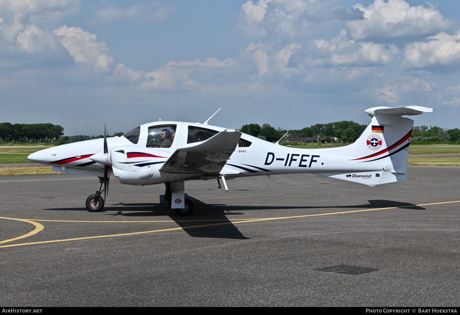Aircraft Photo of D-IFEF | Diamond DA62 | Foxtrot Echo Air Charter | AirHistory.net #580212