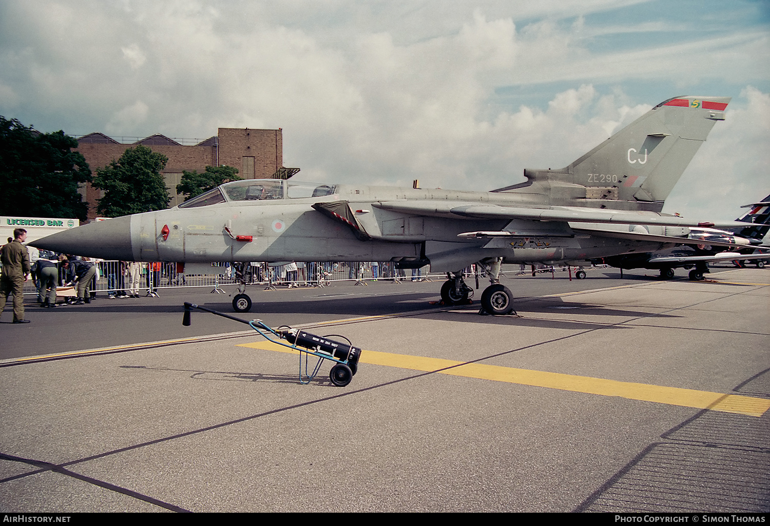 Aircraft Photo of ZE290 | Panavia Tornado F3 | UK - Air Force | AirHistory.net #580232
