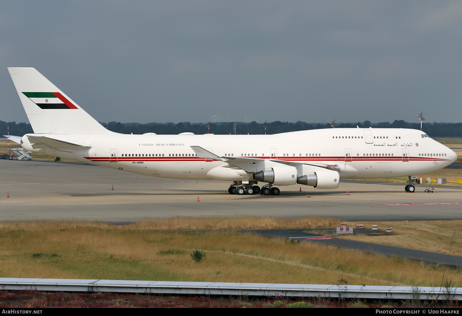 Aircraft Photo of A6-MMM | Boeing 747-422 | United Arab Emirates Government | AirHistory.net #580240
