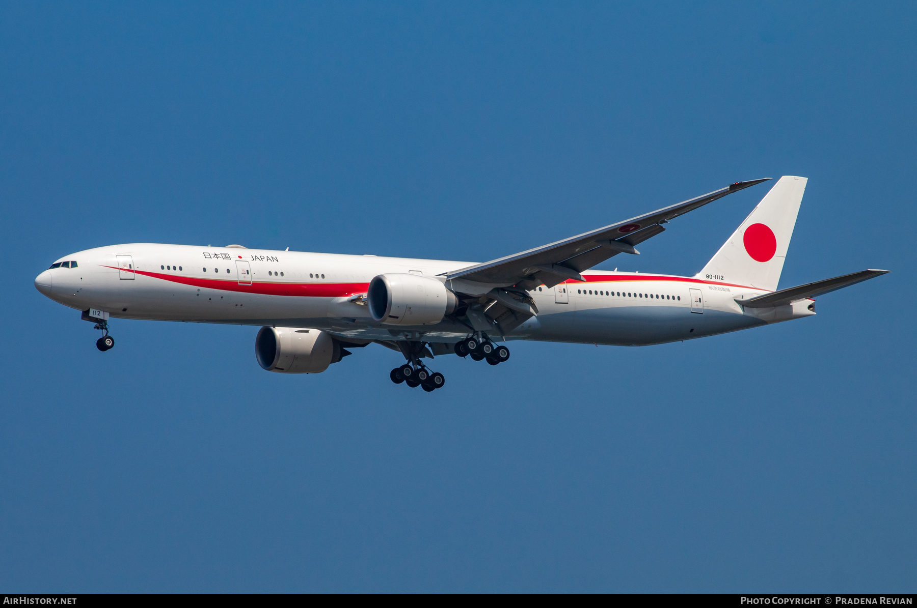 Aircraft Photo of 80-1112 | Boeing 777-300/ER | Japan - Air Force | AirHistory.net #580352