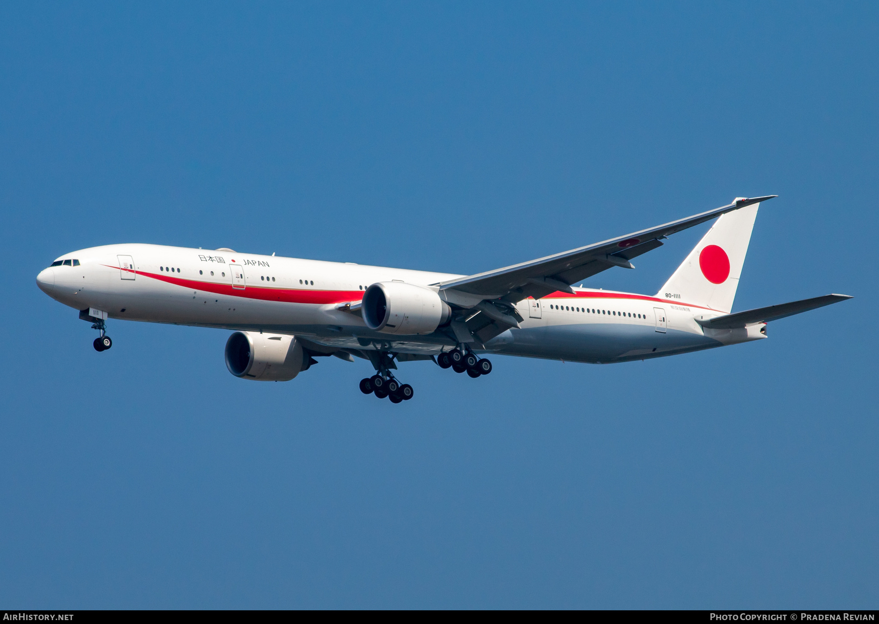 Aircraft Photo of 80-1111 | Boeing 777-300/ER | Japan - Air Force | AirHistory.net #580407