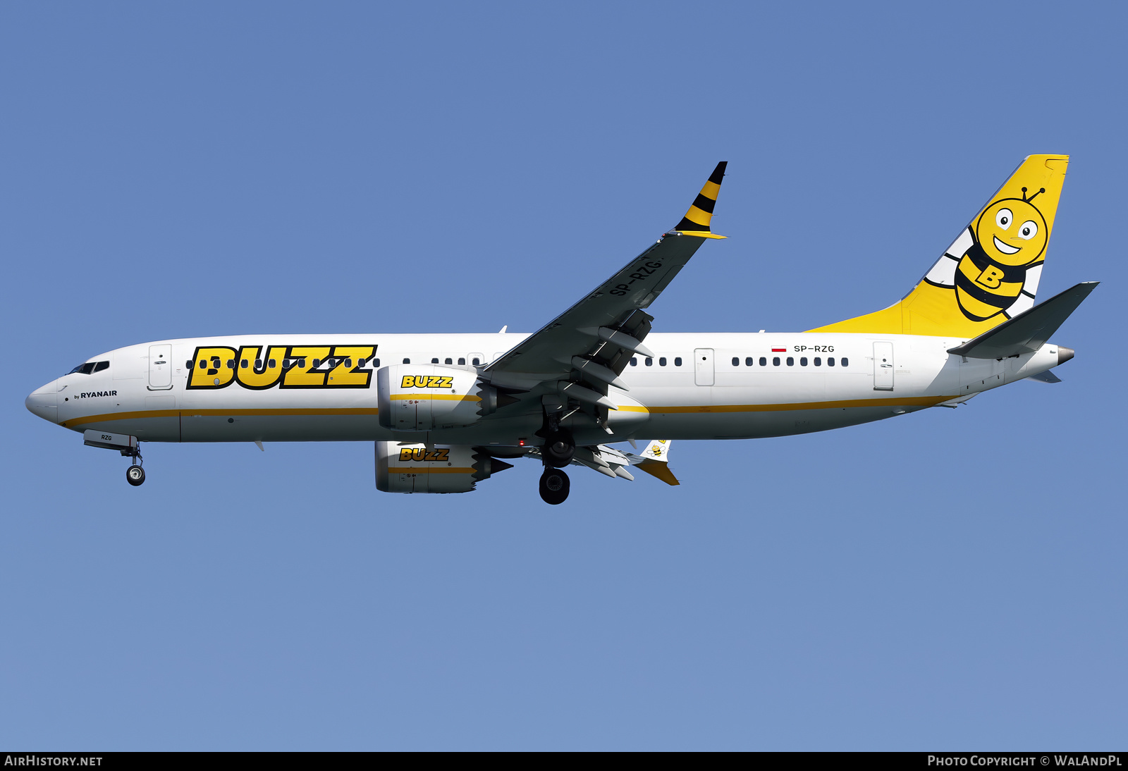 Aircraft Photo of SP-RZG | Boeing 737-8200 Max 200 | Buzz | AirHistory.net #580413