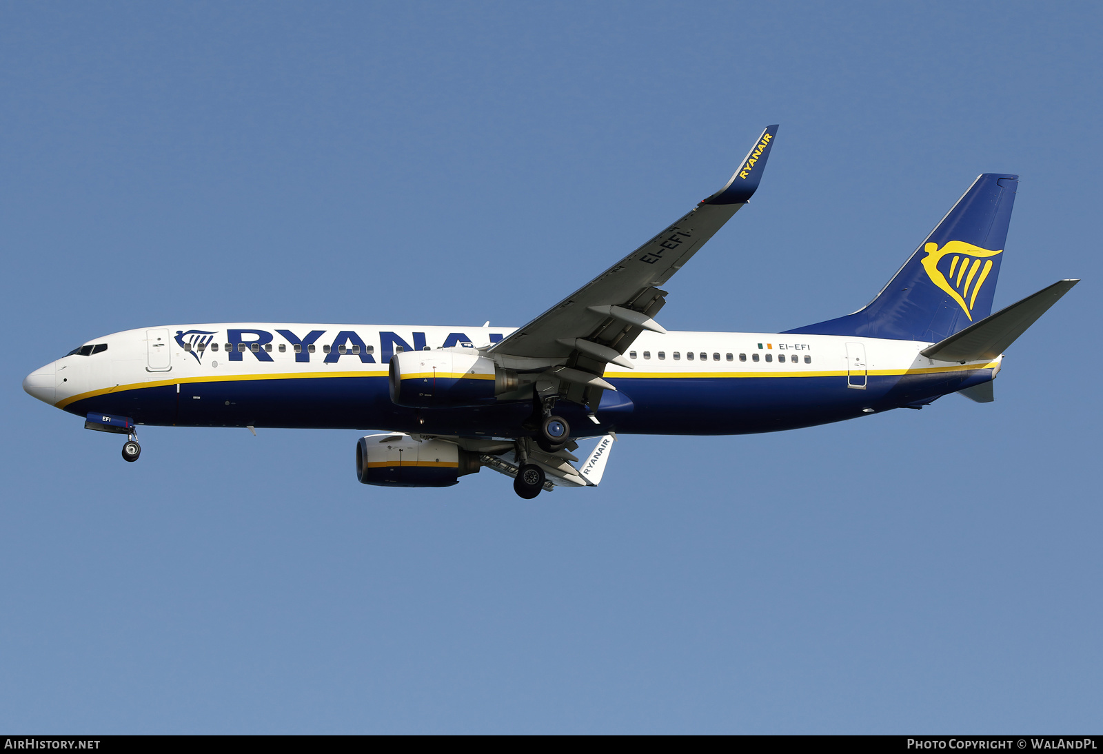 Aircraft Photo of EI-EFI | Boeing 737-8AS | Ryanair | AirHistory.net #580456