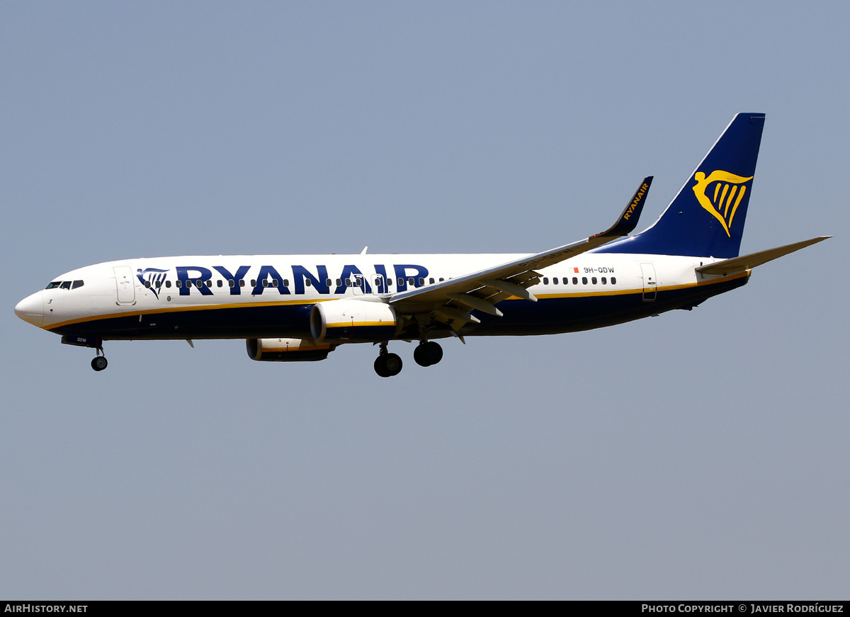 Aircraft Photo of 9H-QDW | Boeing 737-800 | Ryanair | AirHistory.net #580539