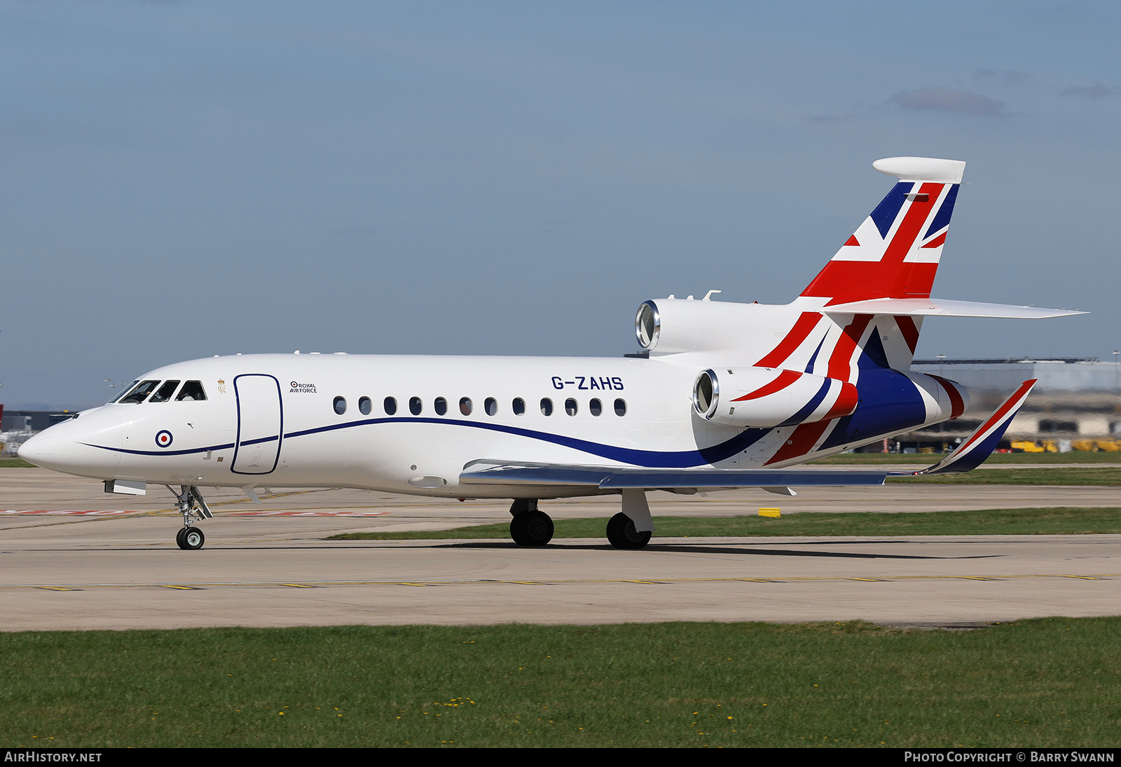 Aircraft Photo of G-ZAHS | Dassault Falcon 900LX Envoy IV CC.1 | UK - Air Force | AirHistory.net #580561