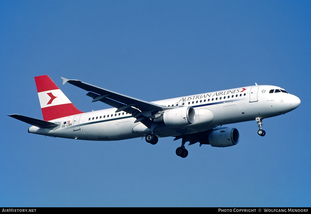 Aircraft Photo of OE-LBN | Airbus A320-214 | Austrian Airlines | AirHistory.net #580711