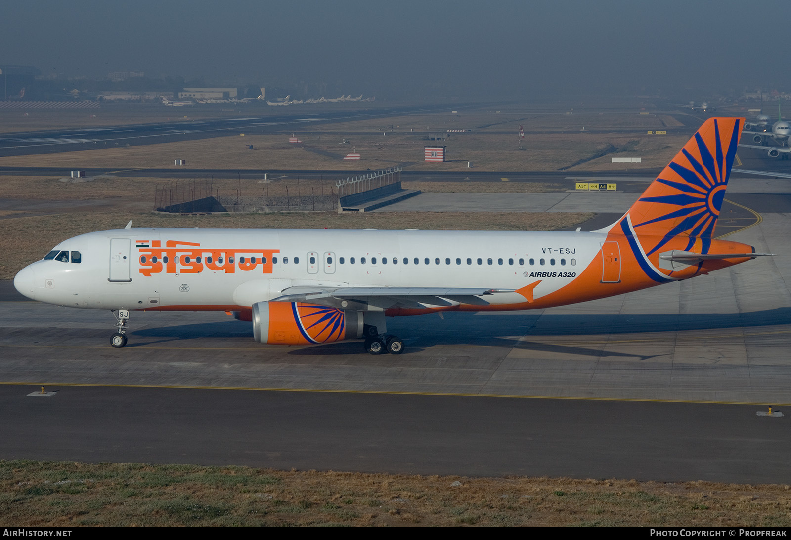 Aircraft Photo of VT-ESJ | Airbus A320-231 | Indian Airlines | AirHistory.net #580713