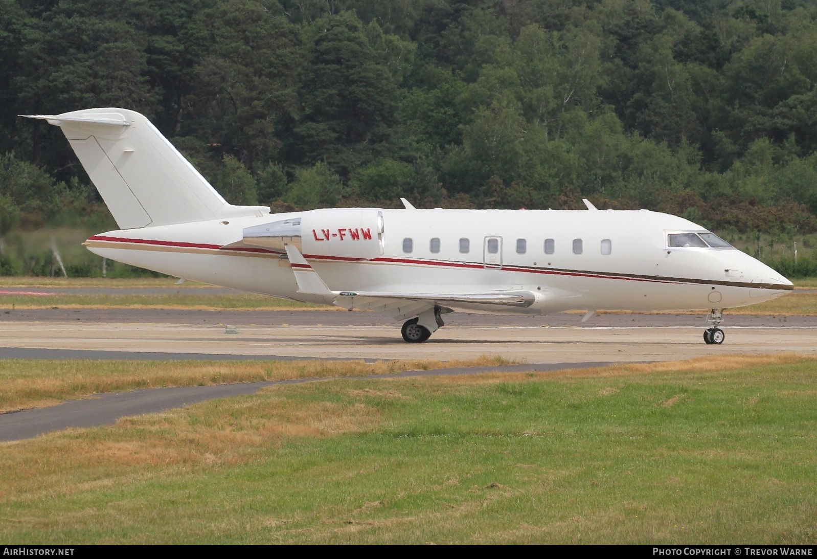 Aircraft Photo of LV-FWW | Bombardier Challenger 605 (CL-600-2B16) | AirHistory.net #580855
