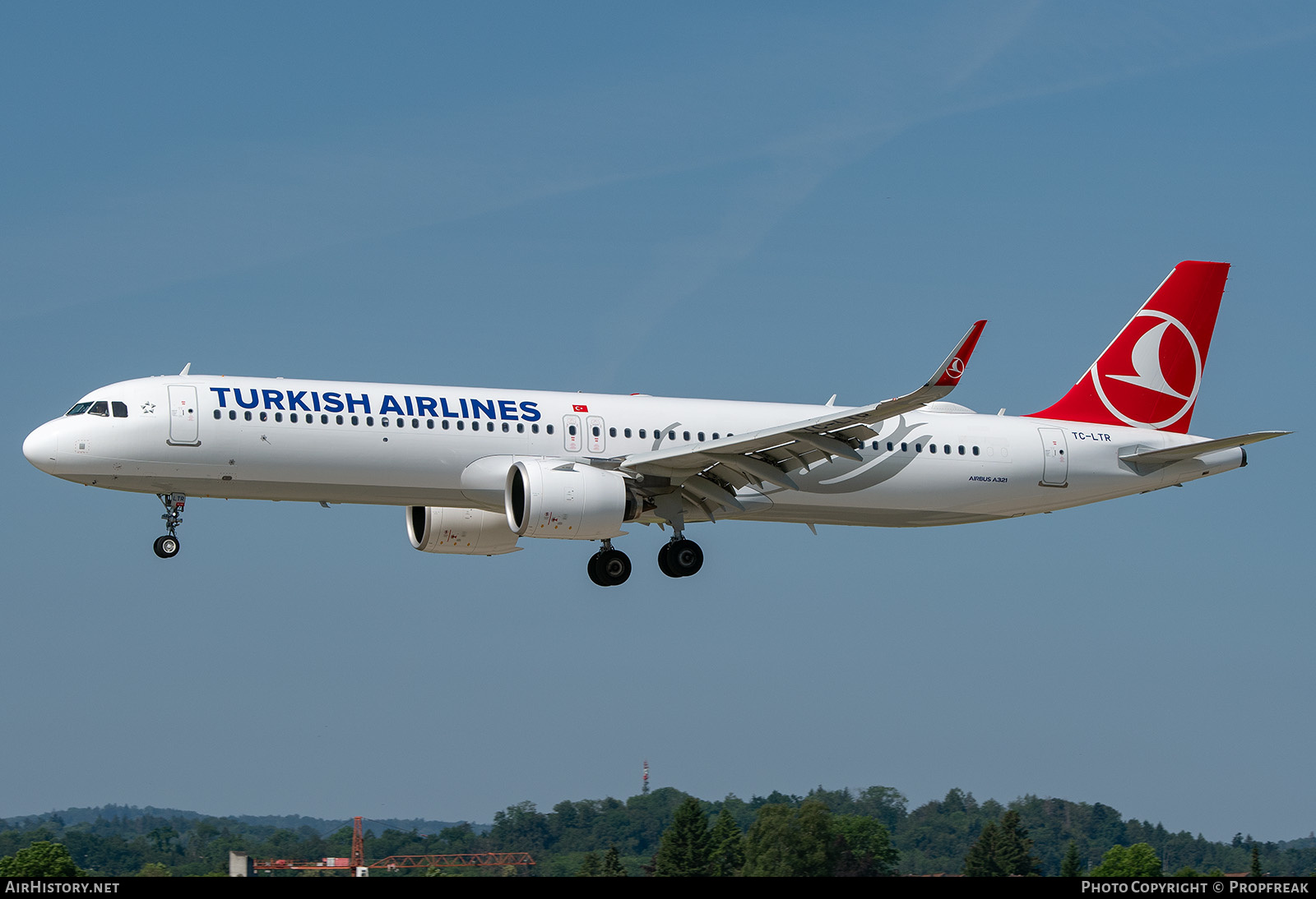 Aircraft Photo of TC-LTR | Airbus A321-271NX | Turkish Airlines | AirHistory.net #580859