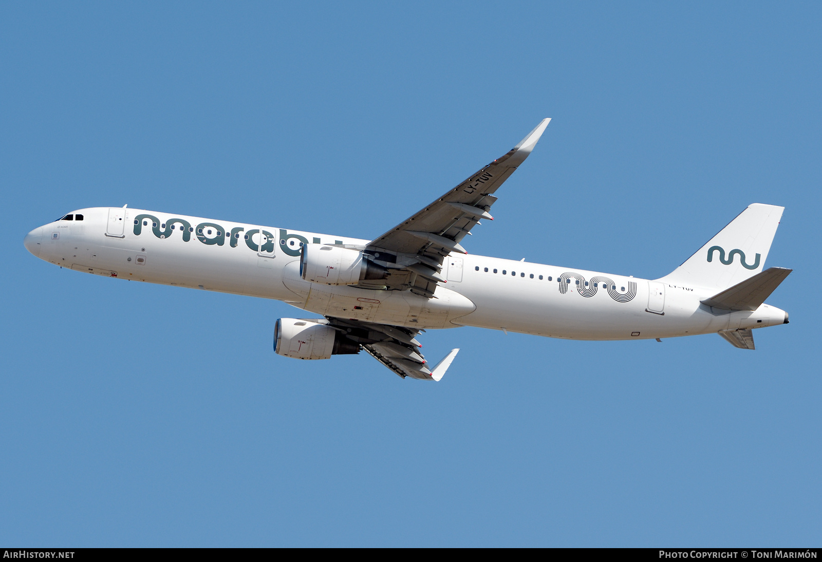 Aircraft Photo of LY-TUV | Airbus A321-211 | Marabu Airlines | AirHistory.net #580890