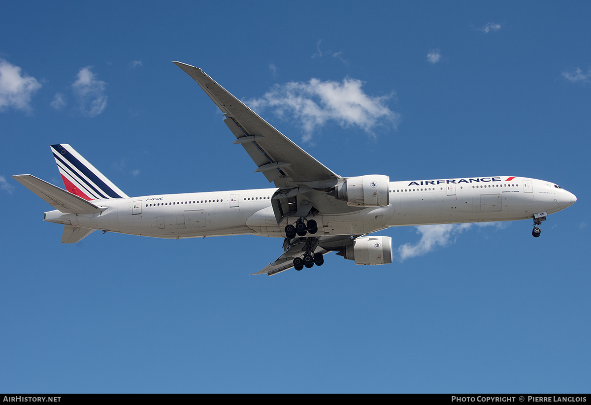Aircraft Photo of F-GSQE | Boeing 777-328/ER | Air France | AirHistory.net #581031