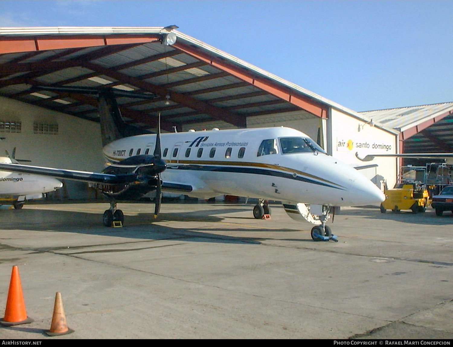 Aircraft Photo of HI720CT | Embraer EMB-120ER Brasilia | SAP - Servicios Aéreos Profesionales | AirHistory.net #581048