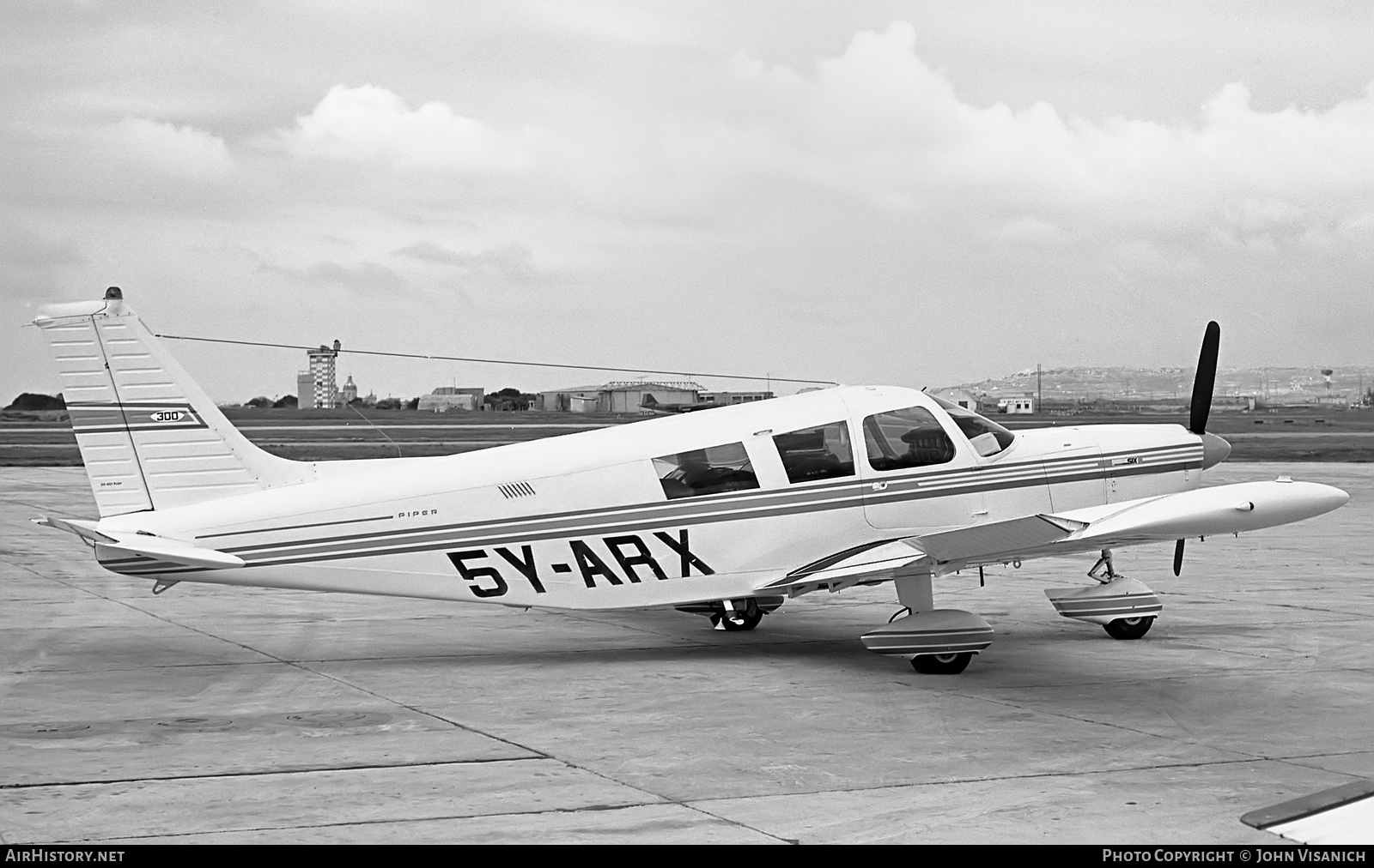 Aircraft Photo of 5Y-ARX | Piper PA-32-300 Cherokee Six | AirHistory.net #581105