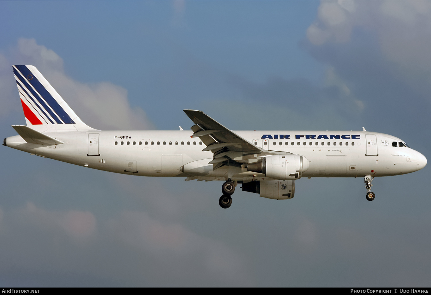 Aircraft Photo of F-GFKA | Airbus A320-111 | Air France | AirHistory.net #581118