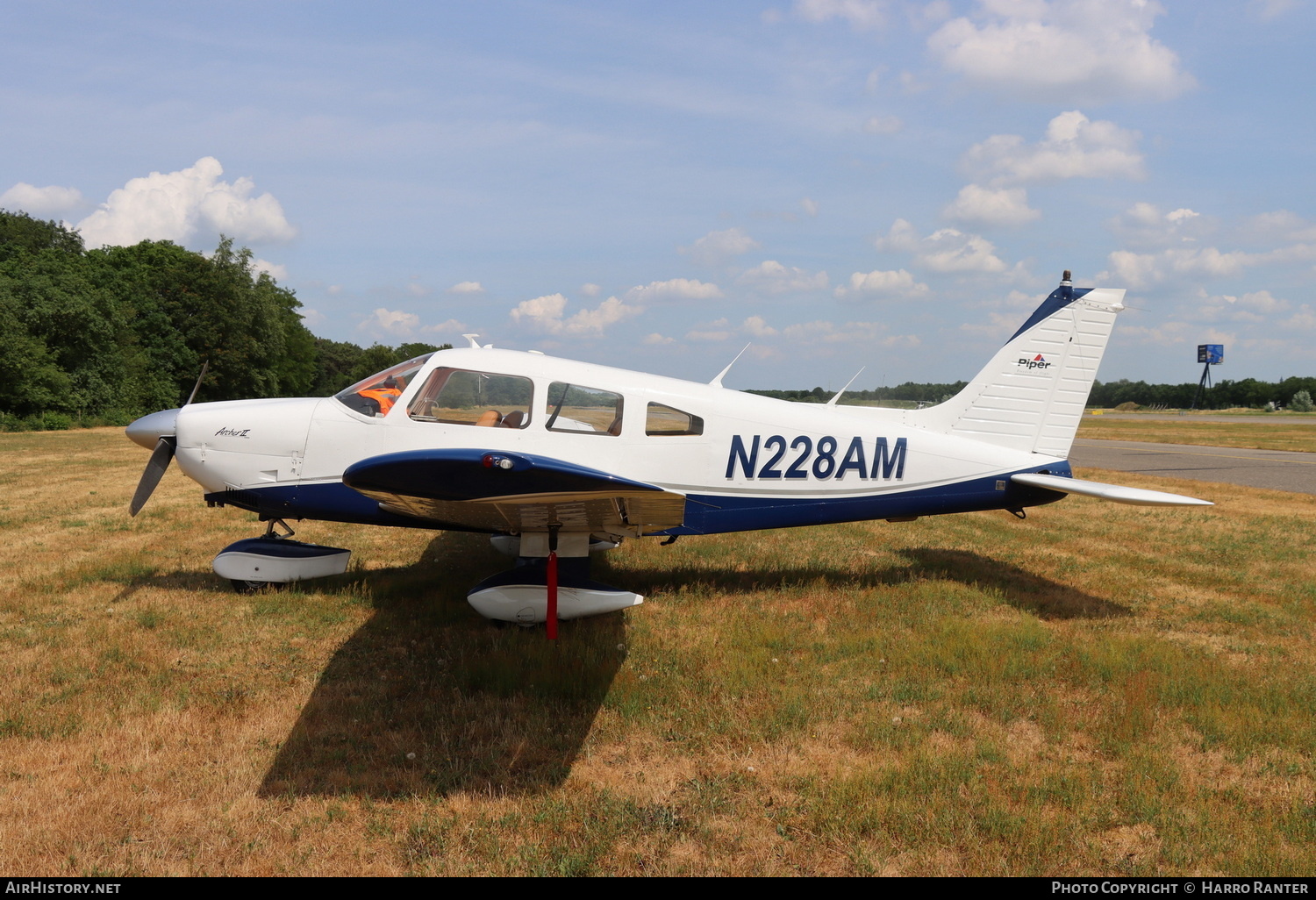 Aircraft Photo of N228AM | Piper PA-28-181 Archer II | AirHistory.net #581141