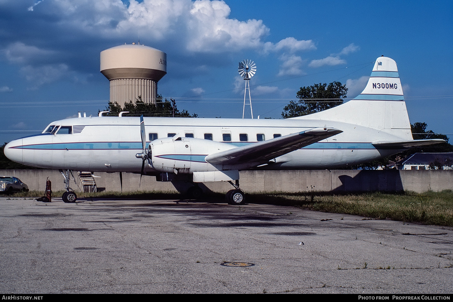 Aircraft Photo of N300MG | Convair 240-14 | AirHistory.net #581180