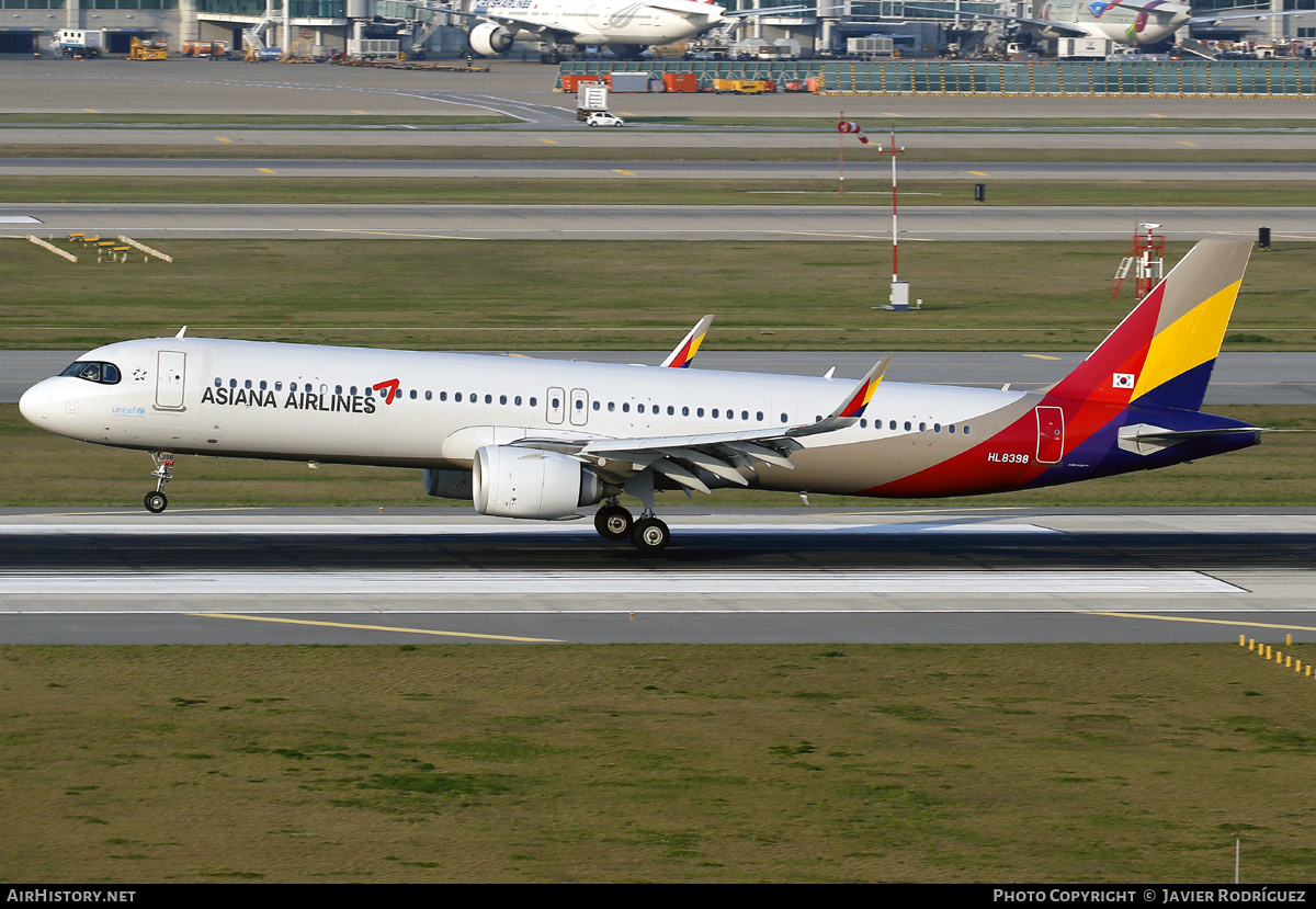 Aircraft Photo of HL8398 | Airbus A321-251NX | Asiana Airlines | AirHistory.net #581206