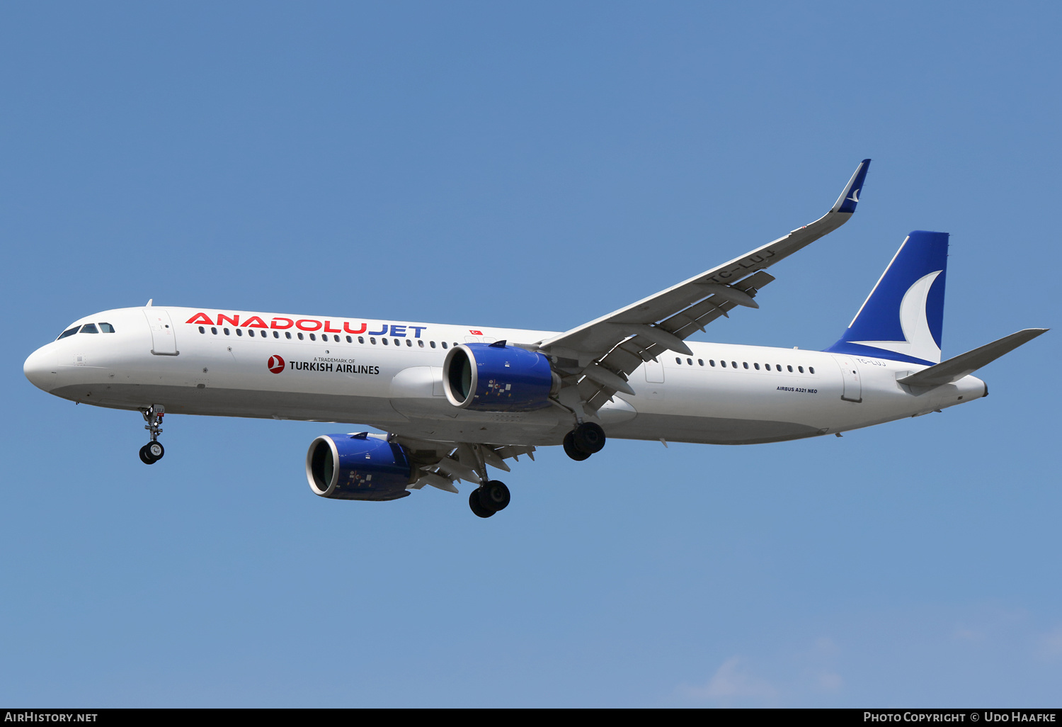 Aircraft Photo of TC-LUJ | Airbus A321-271NX | AnadoluJet | AirHistory.net #581309