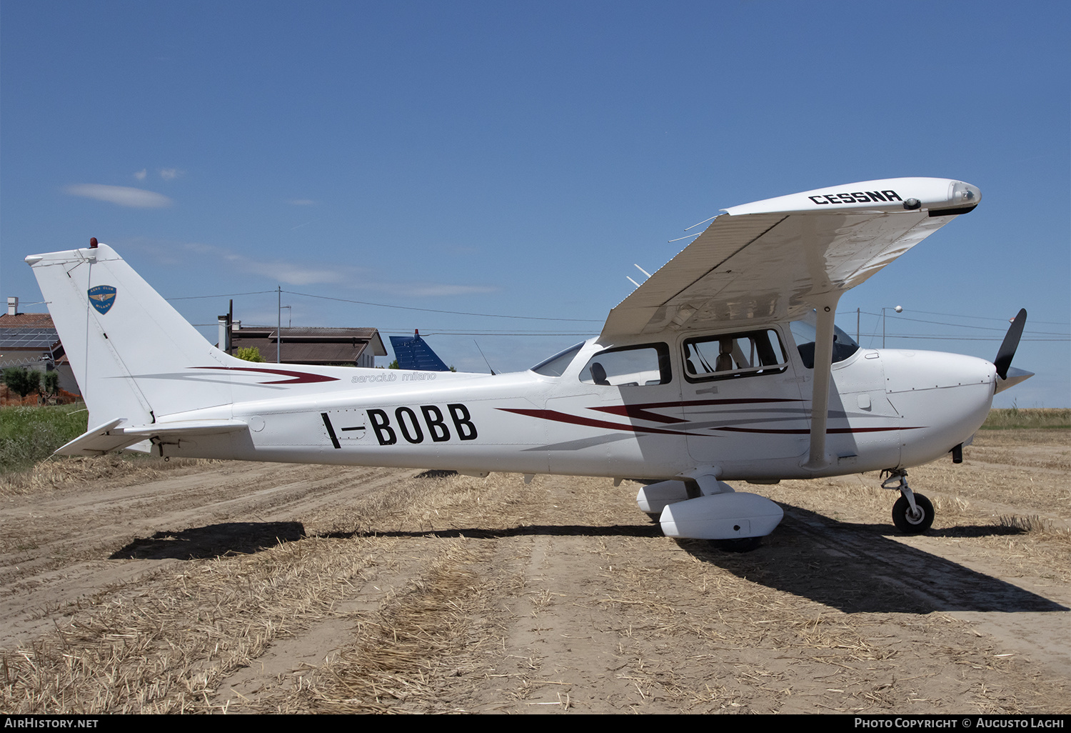 Aircraft Photo of I-BOBB | Cessna 172S Skyhawk SP | Aero Club Milano | AirHistory.net #581317