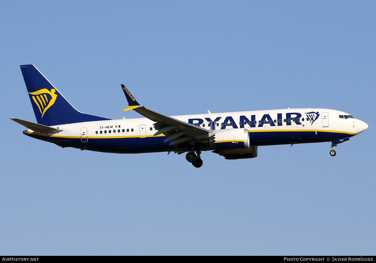 Aircraft Photo of EI-HEW | Boeing 737-8200 Max 200 | Ryanair | AirHistory.net #581319