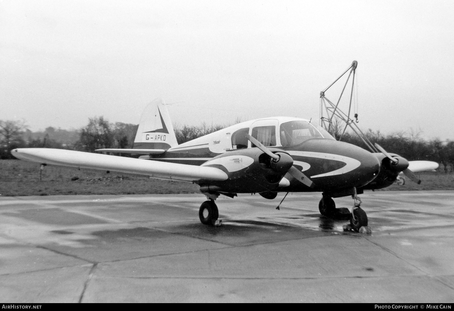Aircraft Photo of G-APKO | Piper PA-23-150 Apache | AirHistory.net #581345