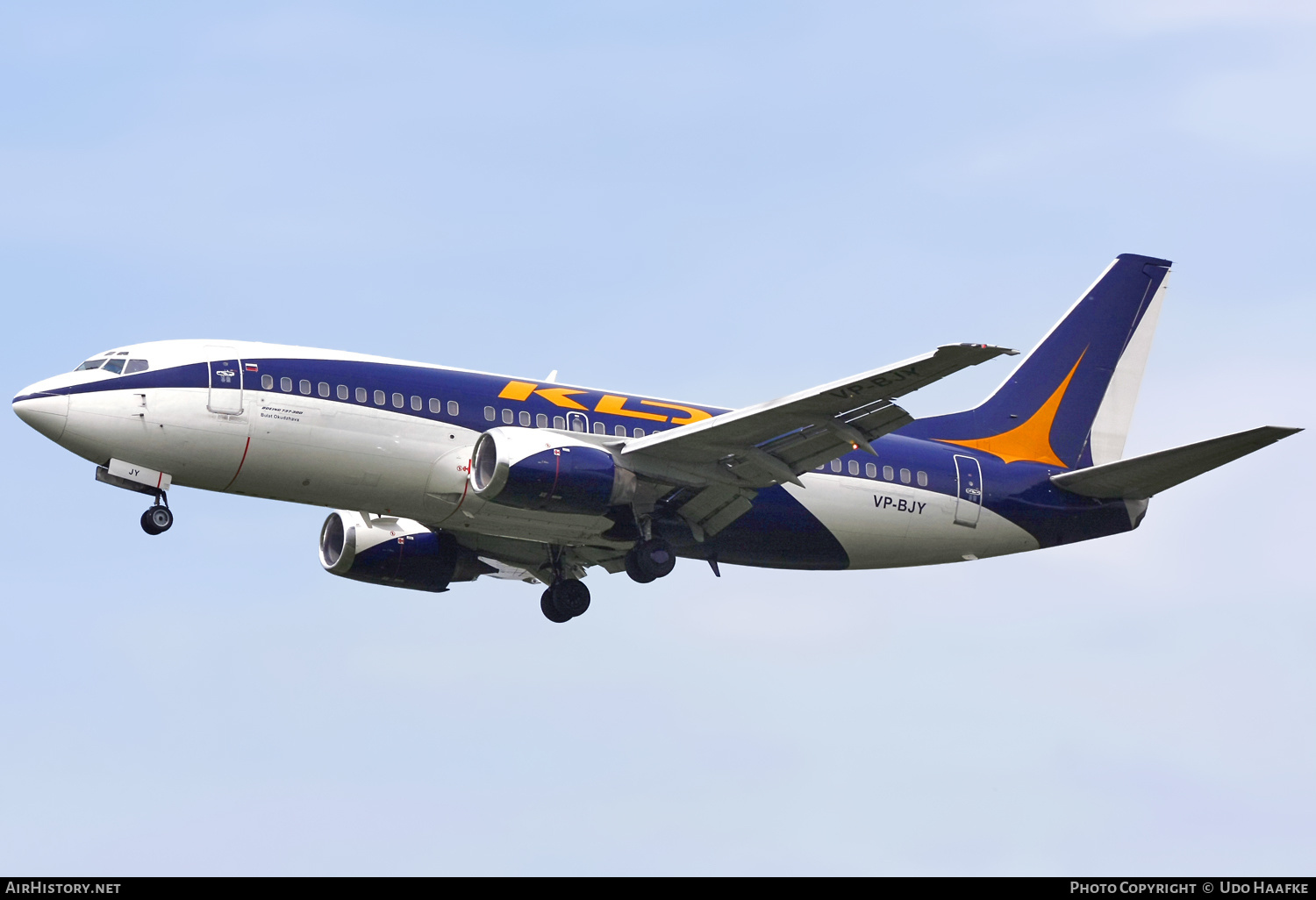 Aircraft Photo of VP-BJY | Boeing 737-301 | KD Avia | AirHistory.net #581406