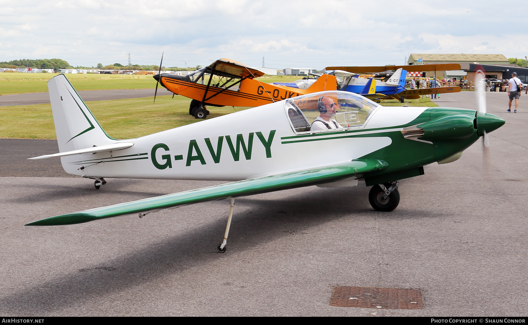 Aircraft Photo of G-AVWY | Sportavia-Pützer Fournier RF-4D | AirHistory.net #581413