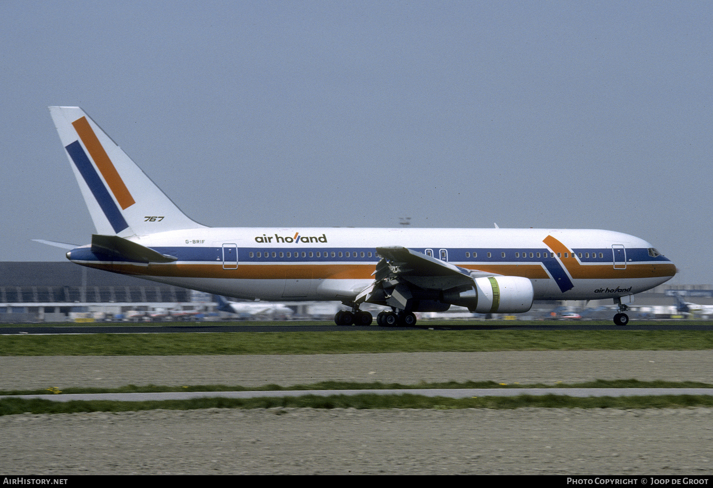 Aircraft Photo of G-BRIF | Boeing 767-204/ER | Air Holland | AirHistory.net #581544