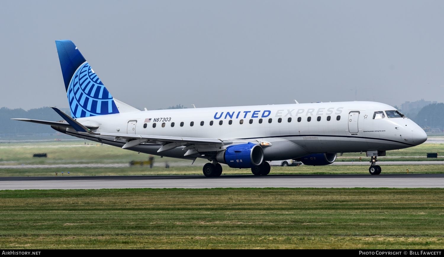 Aircraft Photo of N87303 | Embraer 175LR (ERJ-170-200LR) | United Express | AirHistory.net #581639