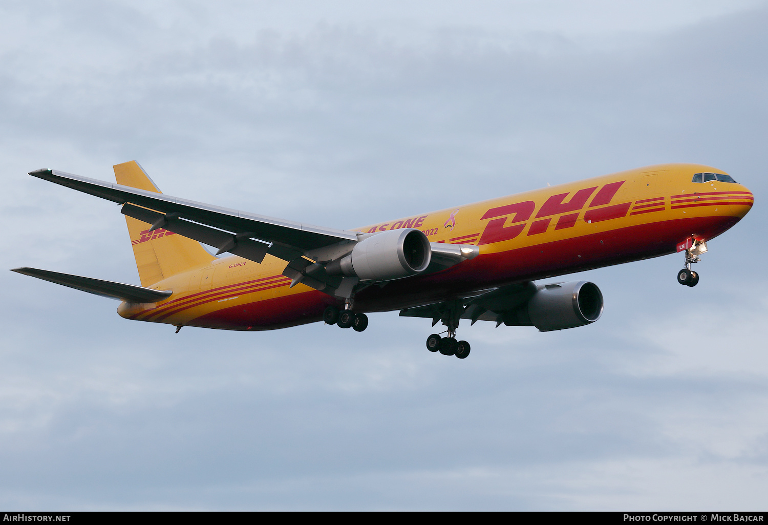 Aircraft Photo of G-DHLN | Boeing 767-3Q8/ER(BDSF) | DHL International | AirHistory.net #581663