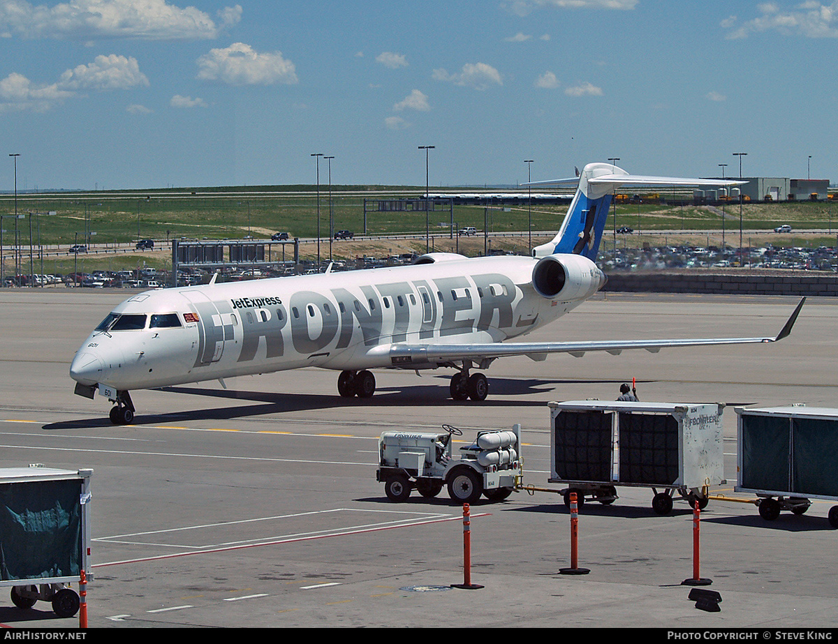 Aircraft Photo of N601QX | Bombardier CRJ-701ER (CL-600-2C10) | Frontier JetExpress | AirHistory.net #581670