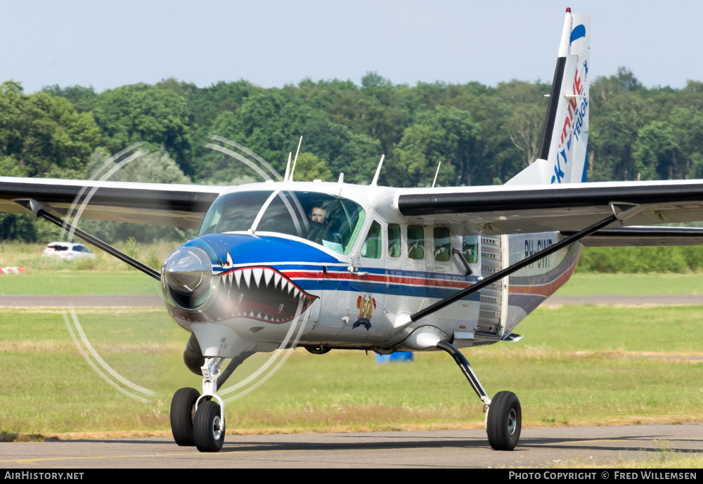 Aircraft Photo of PH-SWP | Cessna 208B Texas Turbine Supervan 900 | Skydive Teuge | AirHistory.net #581852