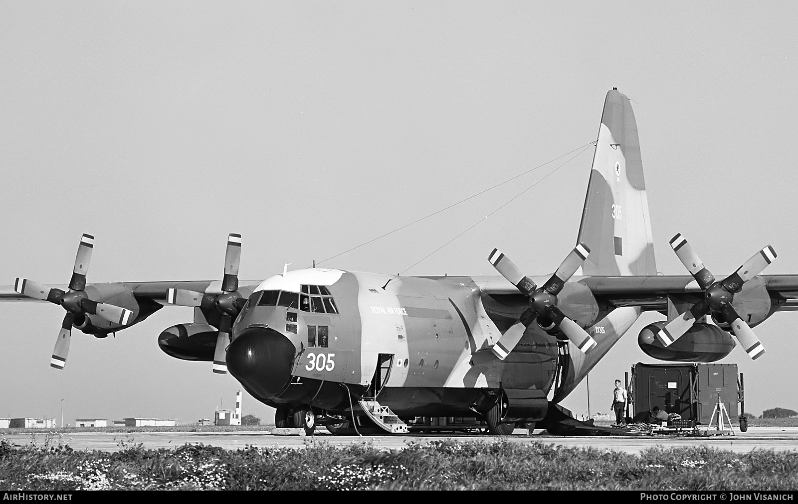 Aircraft Photo of XV305 | Lockheed C-130K Hercules C1 (L-382) | UK - Air Force | AirHistory.net #581859