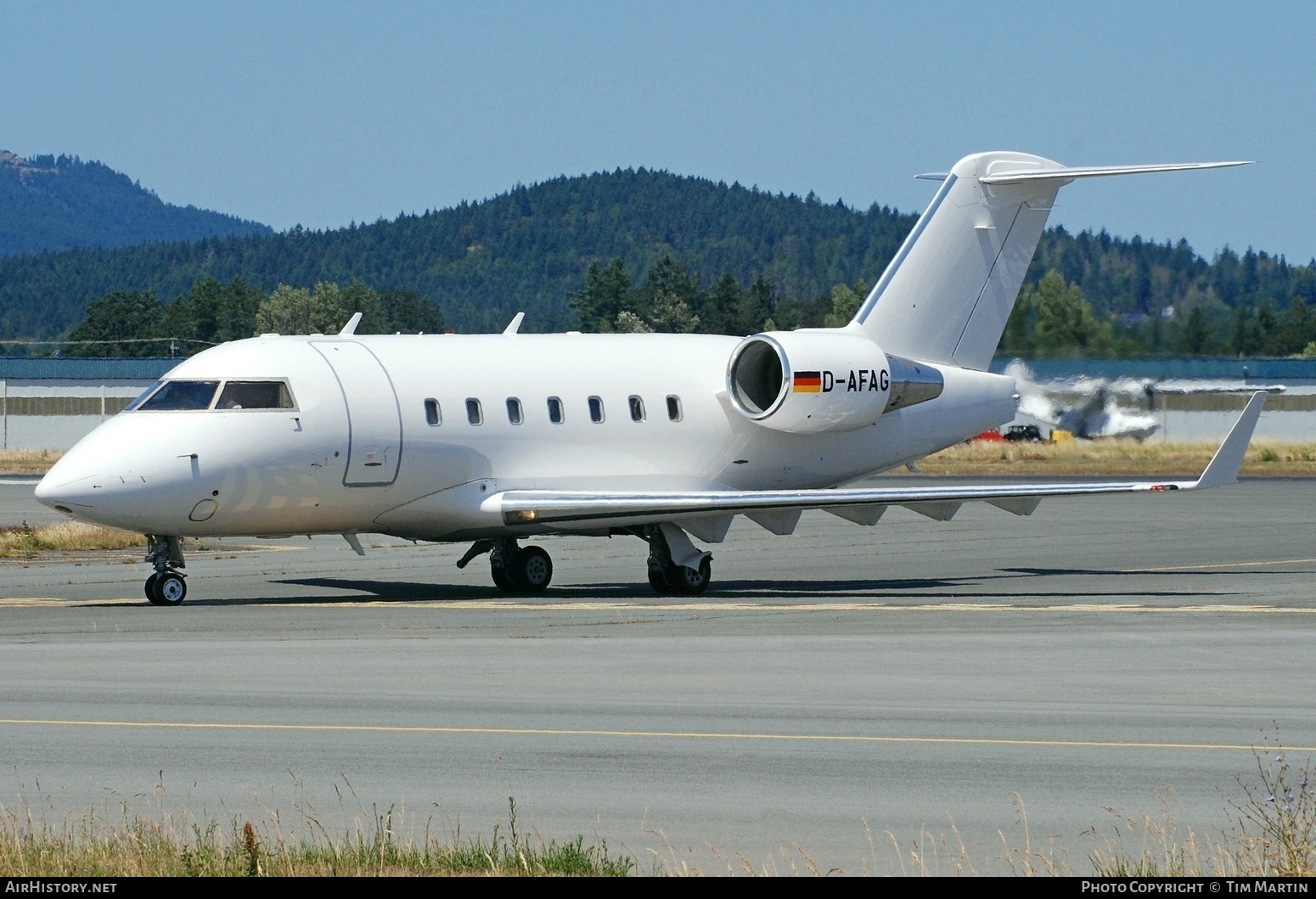 Aircraft Photo of D-AFAG | Bombardier Challenger 604 (CL-600-2B16) | AirHistory.net #581886