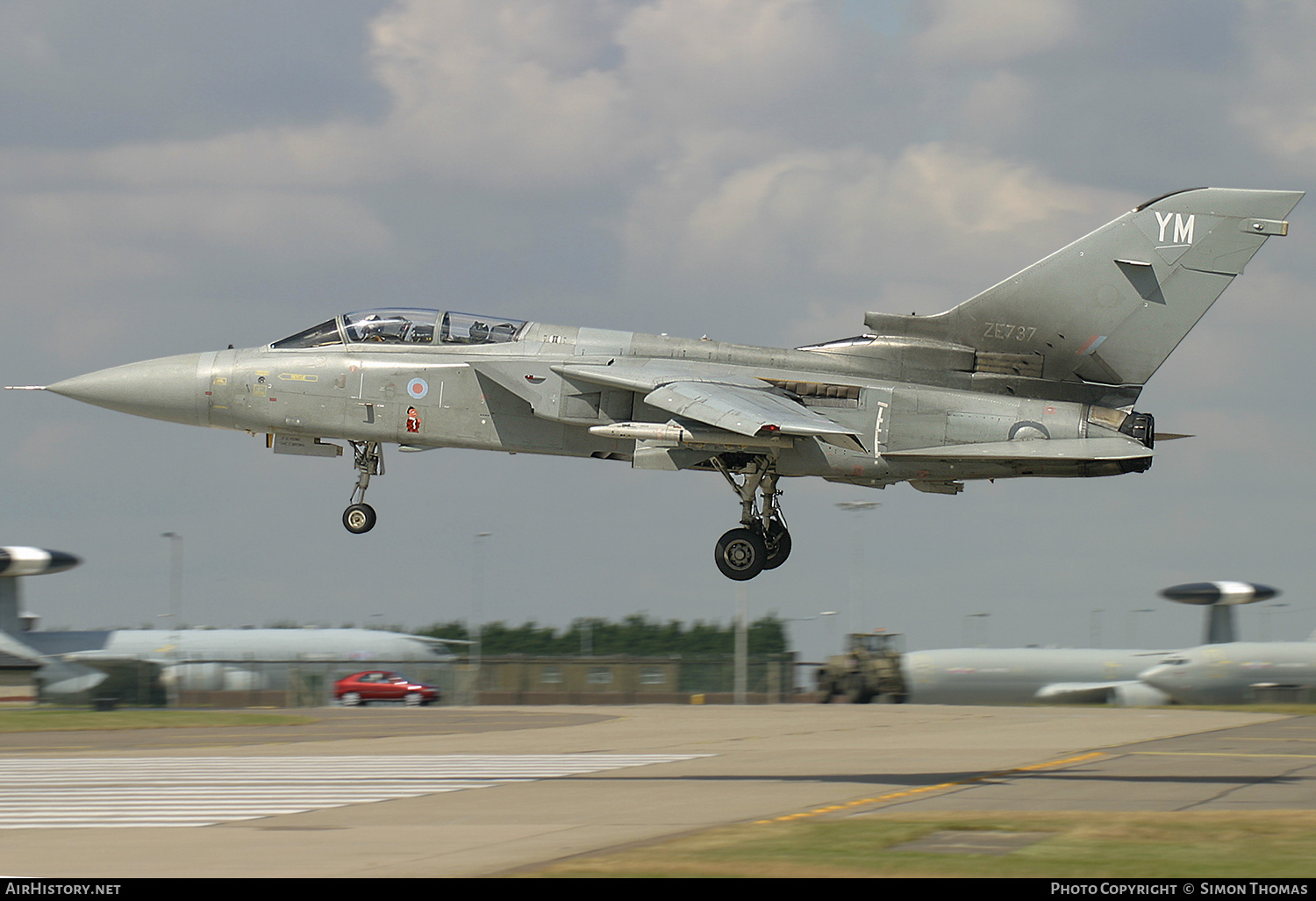 Aircraft Photo of ZE737 | Panavia Tornado F3 | UK - Air Force | AirHistory.net #581984