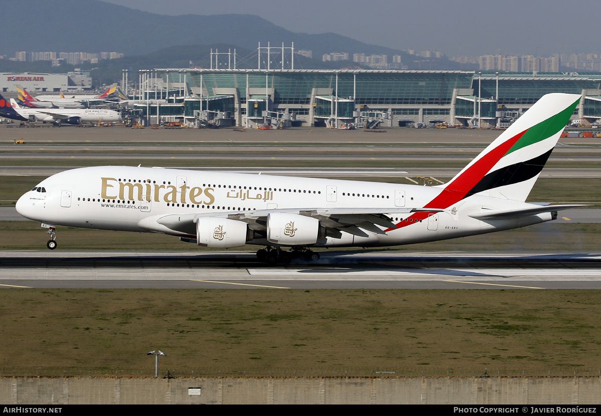 Aircraft Photo of A6-EEC | Airbus A380-861 | Emirates | AirHistory.net #581988