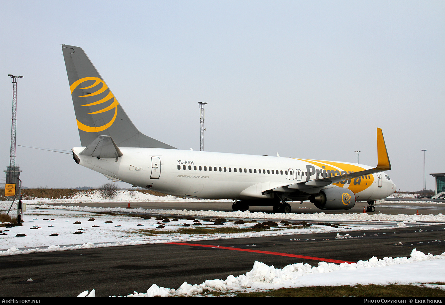 Aircraft Photo of OY-PSH | Boeing 737-86N | Primera Air | AirHistory.net #582039