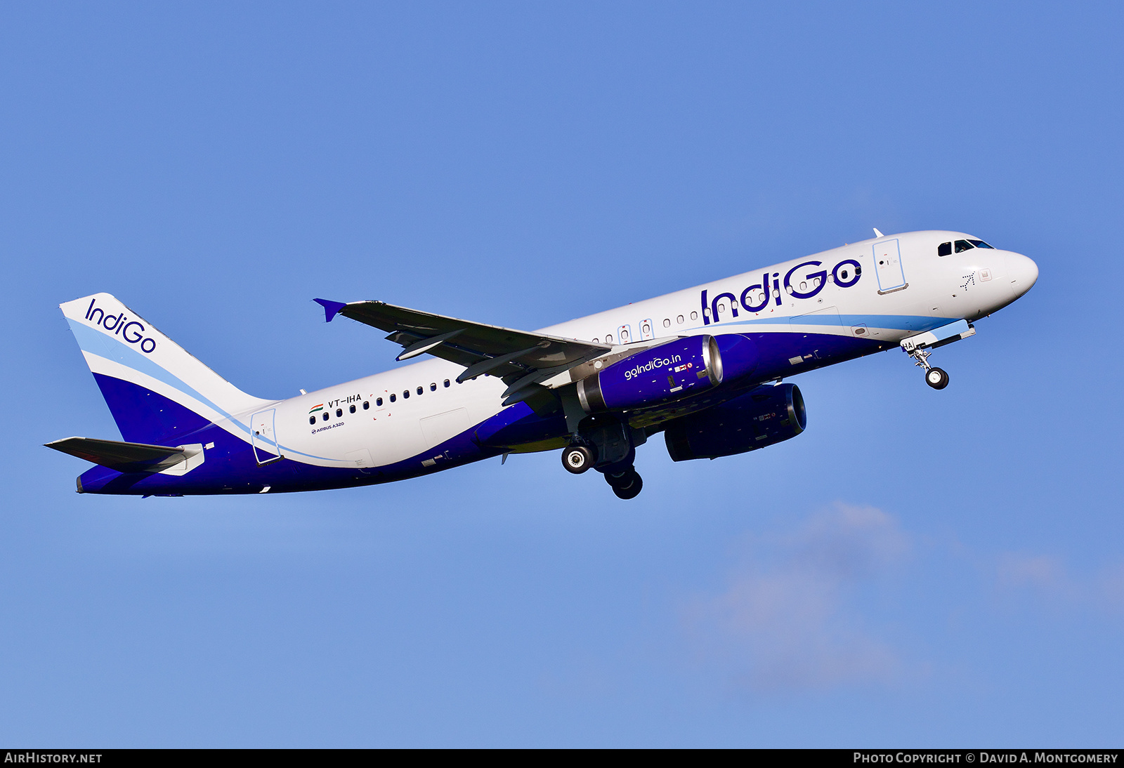 Aircraft Photo of VT-IHA | Airbus A320-232 | IndiGo | AirHistory.net #582052