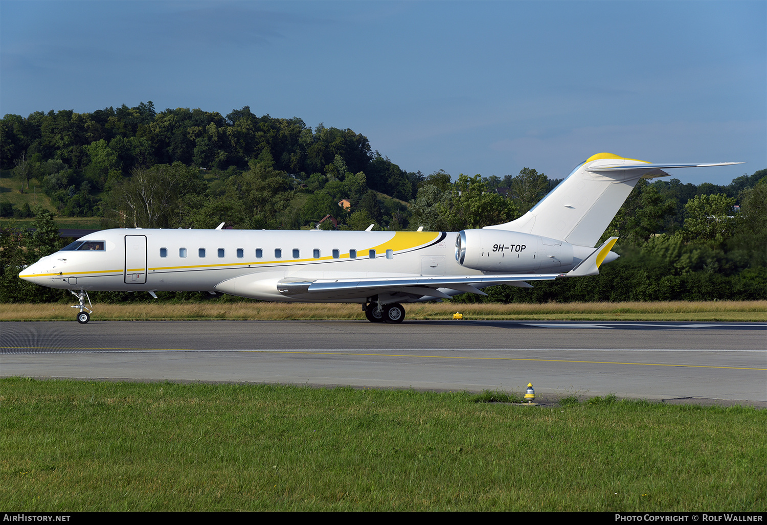 Aircraft Photo of 9H-TOP | Bombardier Global 6000 (BD-700-1A10) | AirHistory.net #582081