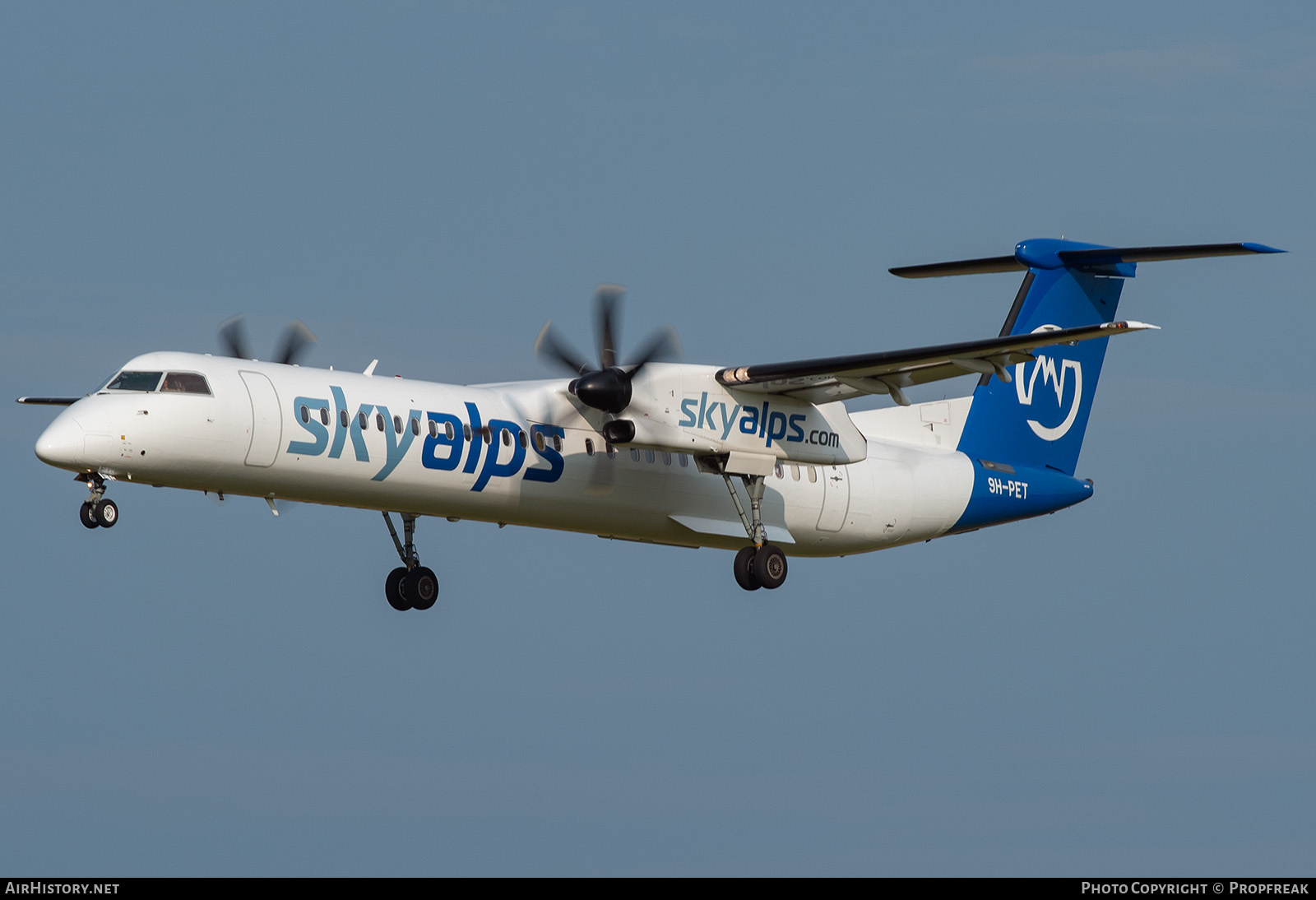 Aircraft Photo of 9H-PET | Bombardier DHC-8-402 Dash 8 | SkyAlps | AirHistory.net #582099