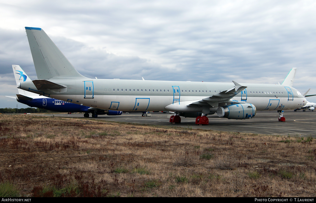 Aircraft Photo of A7-AID | Airbus A321-231 | AirHistory.net #582112