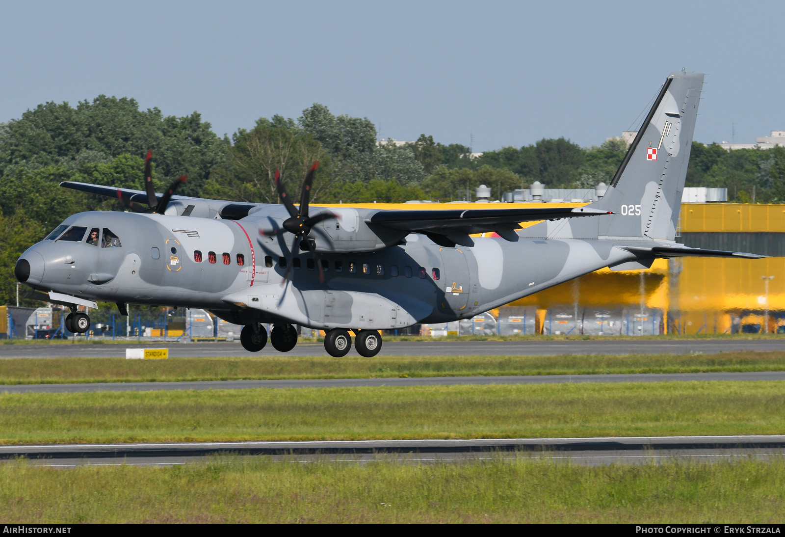 Aircraft Photo of 025 | CASA C295M | Poland - Air Force | AirHistory.net #582148