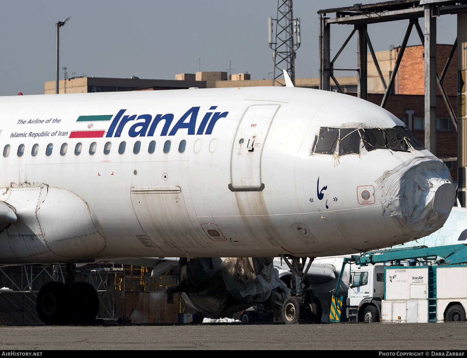 Aircraft Photo of EP-IEC | Airbus A320-232 | Iran Air | AirHistory.net #582178