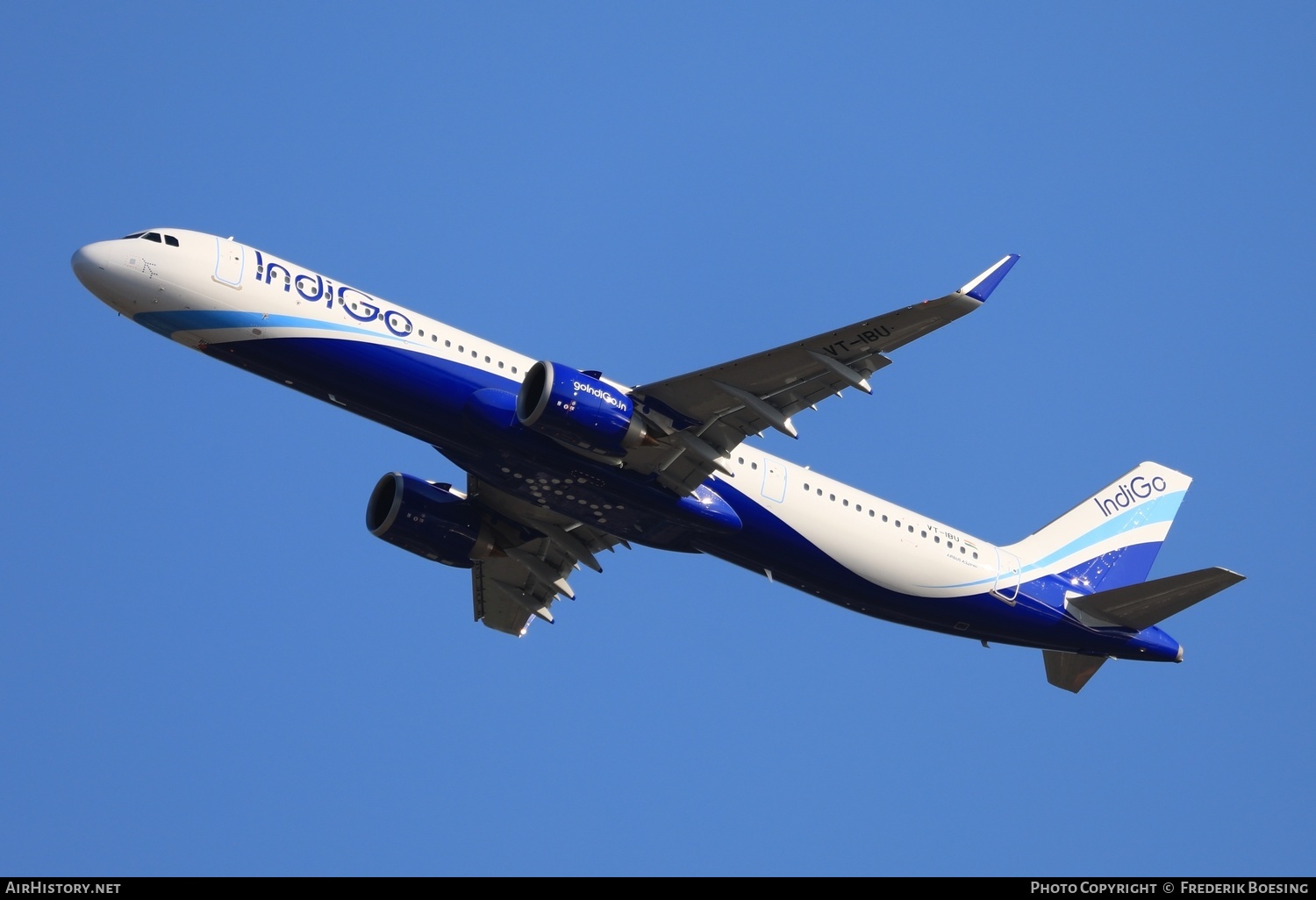 Aircraft Photo of VT-IBU | Airbus A321-251NX | IndiGo | AirHistory.net #582217