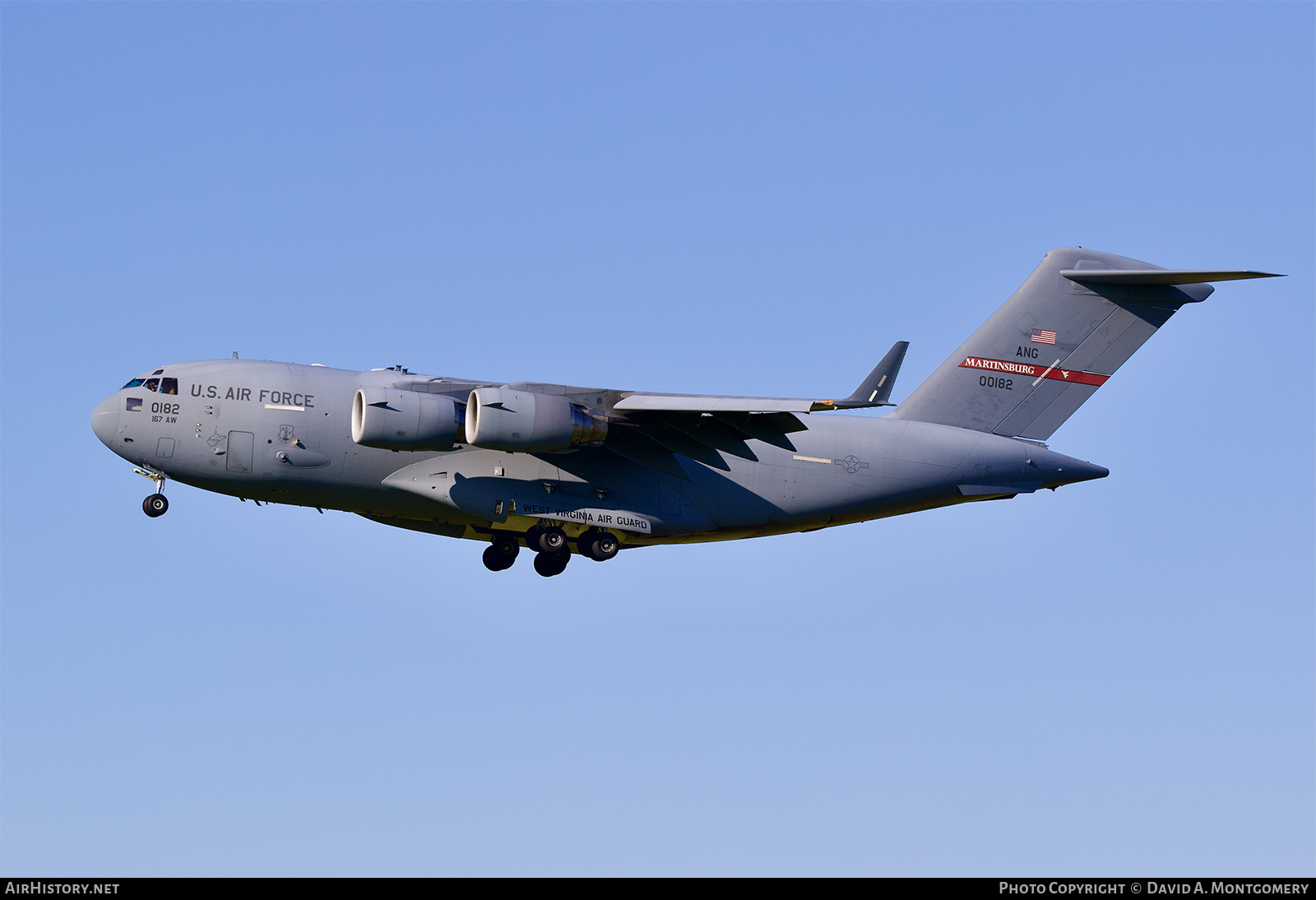 Aircraft Photo of 00-0182 / 00182 | Boeing C-17A Globemaster III | USA - Air Force | AirHistory.net #582225