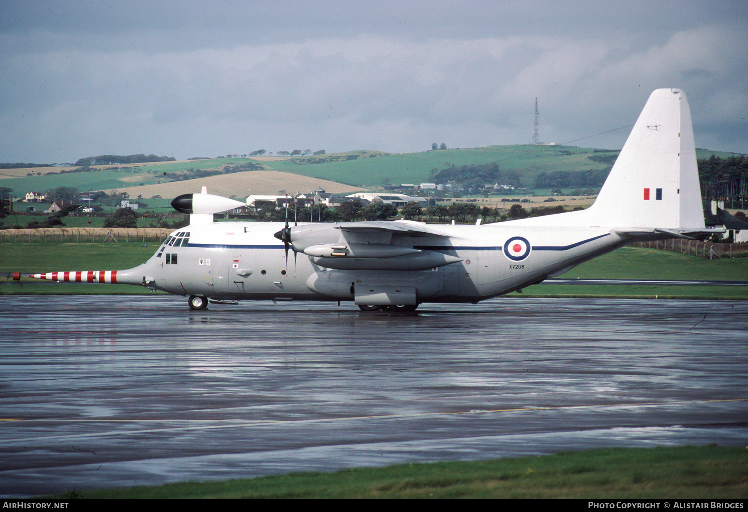 Aircraft Photo of XV208 | Lockheed C-130K Hercules W2 (L-382) | UK - Air Force | AirHistory.net #582317