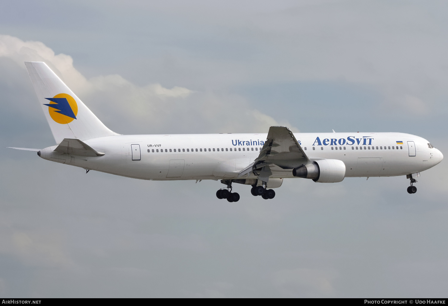 Aircraft Photo of UR-VVF | Boeing 767-383/ER | AeroSvit Ukrainian Airlines | AirHistory.net #582356